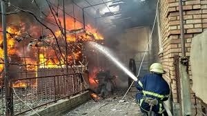 Пожар на территории частного домовладения в Белокалитвинском районе