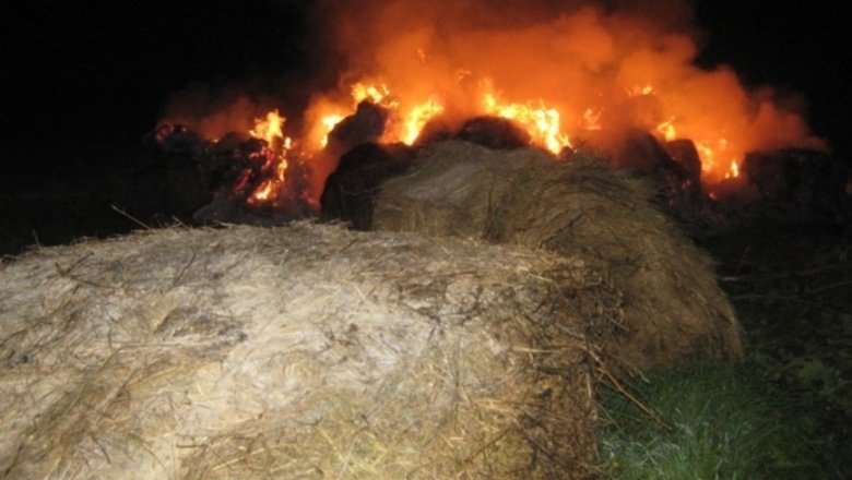 Возгорание сена в Белокалитвинском районе